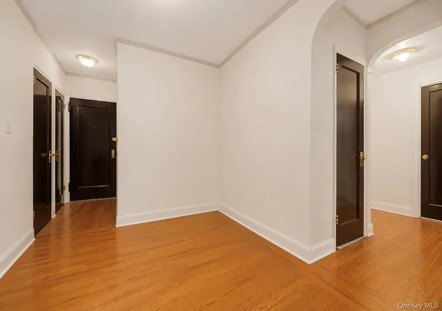 Photo 3 of Condo for sale at 2160 Bronx Park E #1F, New York, NY 10462 | MLS# 1035990 | Listing updated on 2026-09-05