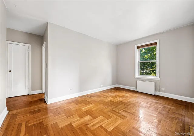 48-42 44Th St, 48-42 44Th St, Woodside, NY 11377