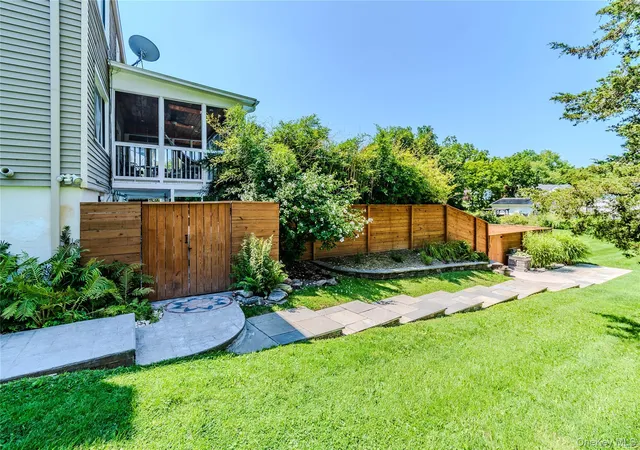 Photo 3 of Single family home for sale at 10 Old Ml Dr, Poughkeepsie (town), NY 12603 | MLS# 1036031 | Listing updated on 2026-09-03