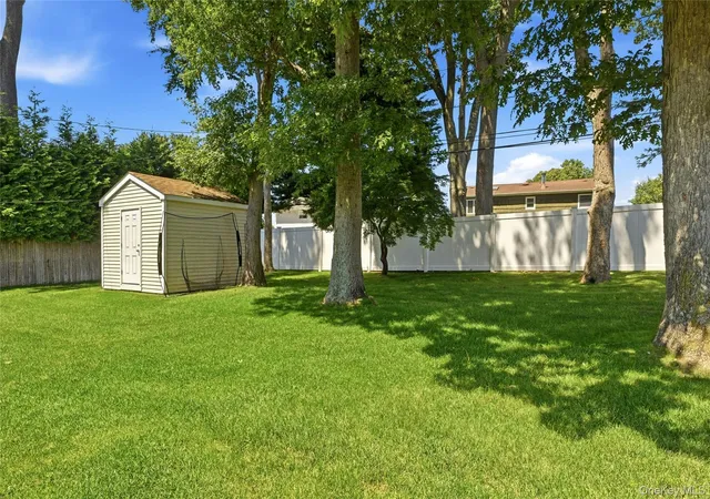30th image of 53 Rensselaer Dr, Smithtown, NY 11725 | MLS# 1036032