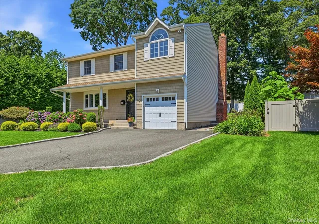 4th image of 53 Rensselaer Dr, Smithtown, NY 11725 | MLS# 1036032