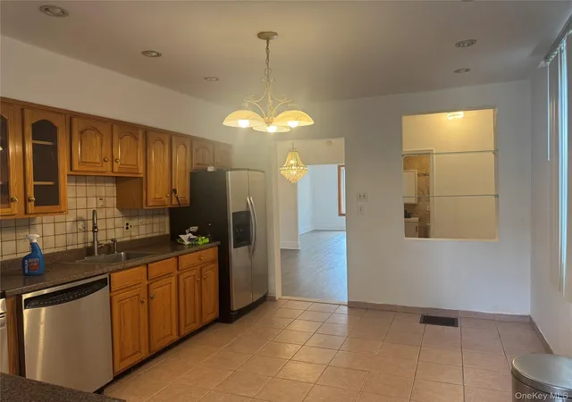 Photo 4 of Single family home for sale at 8481 127th Street, New York, NY 11415 | MLS# 1036040 | Listing updated on 2026-09-13