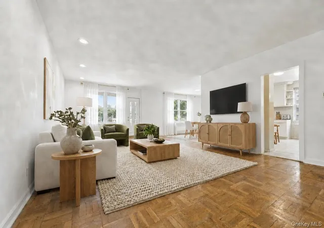 Photo 3 of Condo for sale at 162 41 Powells Cvs Blvd #1G, New York, NY 11357 | MLS# 1036041 | Listing updated on 2026-10-08