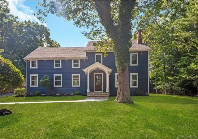 3rd image of 30 New Mill Rd, Smithtown, NY 11787 | MLS# 1036045