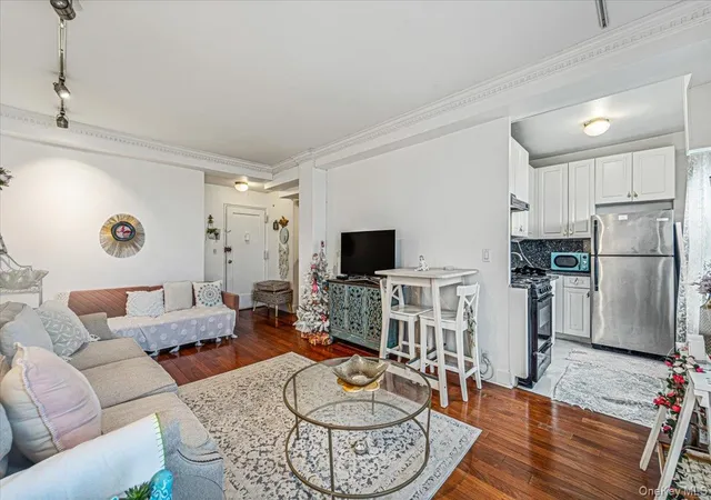 Photo 3 of House for sale at 99-60 63rd Road #7S, New York, NY 11374 | MLS# 1036049 | Listing updated on 2026-10-01
