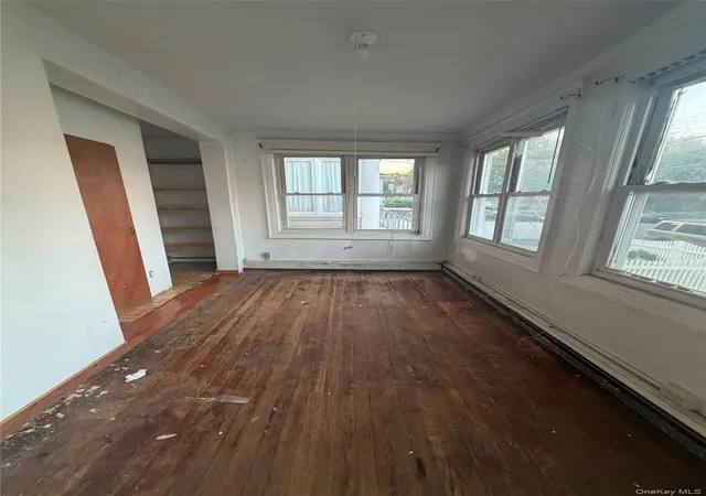 Photo 3 of Single family home for sale at 436 Dunham Ave, Mount Vernon, NY 10553 | MLS# 1036057 | Listing updated on 2026-10-11