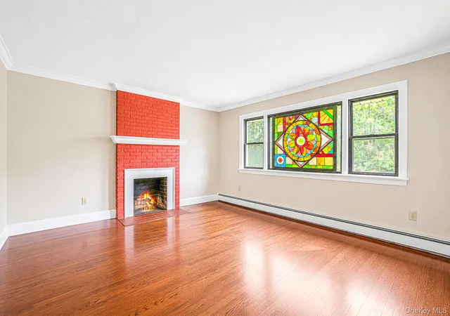 5th image of 288 Nassau Rd, Huntington, NY 11743 | MLS# 1036058