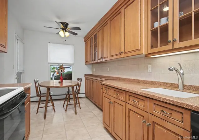 Photo 3 of Condo for sale at 969 Sierra Vista Ln, Clarkstown, NY 10989 | MLS# 1036072 | Listing updated on 2026-10-03