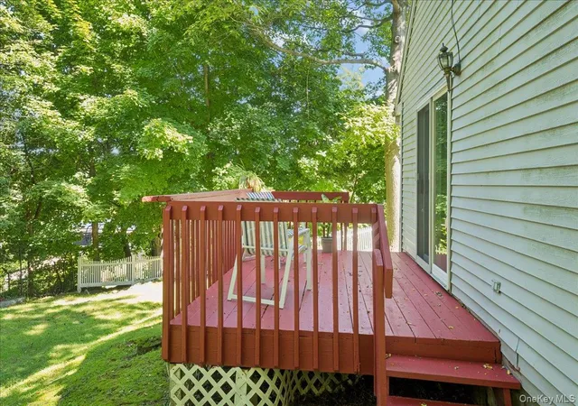 Photo 3 of Single family home for sale at 275 Old Tarrytown Rd, Greenburgh, NY 10603 | MLS# 1036079 | Listing updated on 2026-09-04