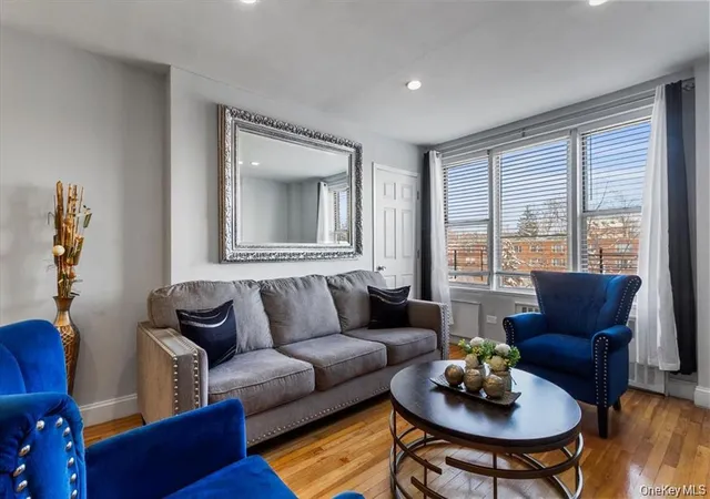 Photo 3 of Condo for sale at 5425 Valles Ave #3F, New York, NY 10471 | MLS# 1036091 | Listing updated on 2026-08-29
