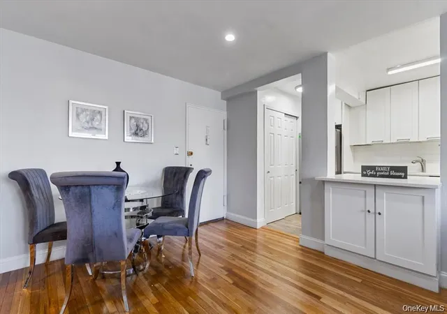 Listing Photo 4 - Condo for sale in building located at 5425 Valles Ave, New York, NY 10471 - Unit #3F