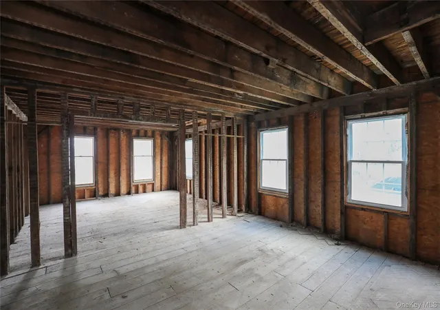 Photo 4 of Single family home for sale at 119 Prospect St, Kingston, NY 12401 | MLS# 1036099 | Listing updated on 2026-09-30