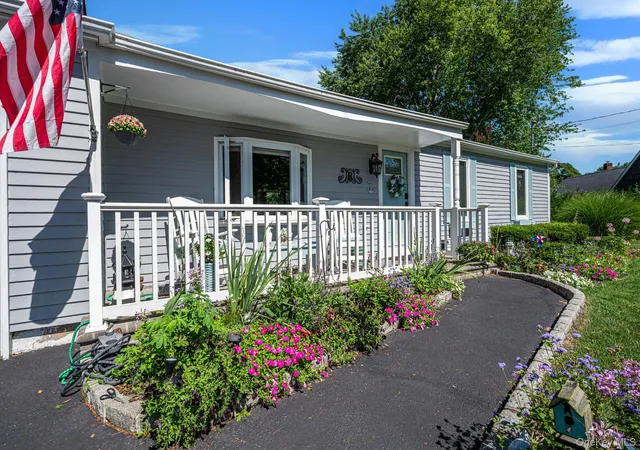 Photo 3 of Sale Pending at 16 Pine Edge Dr, Brookhaven, NY 11940 | MLS# 1036100 | Listing updated on 2026-08-30