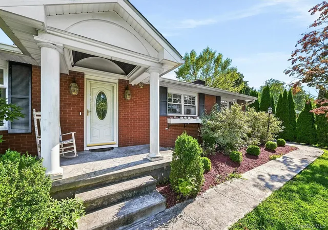 2nd image of 5 Anna Pl, Marlboro, NY 12542 | MLS# 1036109
