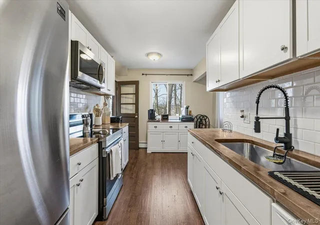 Photo 2 of Condo for sale at 9 N James St #B, Peekskill, NY 10566 | MLS# 1036133 | Listing updated on 2026-08-29