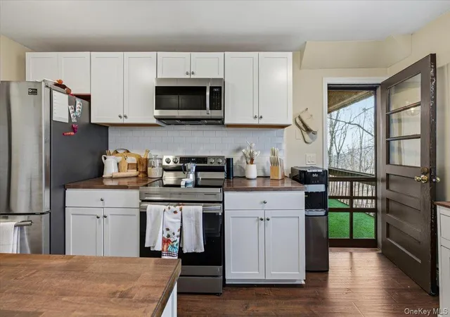 Photo 3 of Condo for sale at 9 N James St #B, Peekskill, NY 10566 | MLS# 1036133 | Listing updated on 2026-08-29