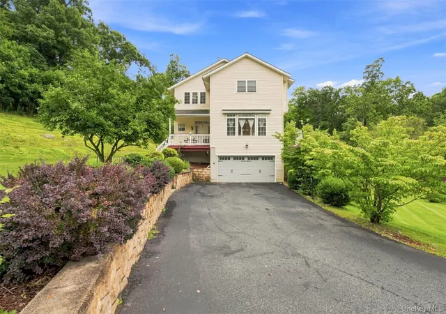 2nd image of 12 Greenwood Dr, Newburgh (town), NY 12550 | MLS# 1036138