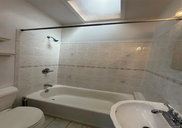 15th image of 868 Morris Park Ave, New York, NY 10462 | MLS# 1036143