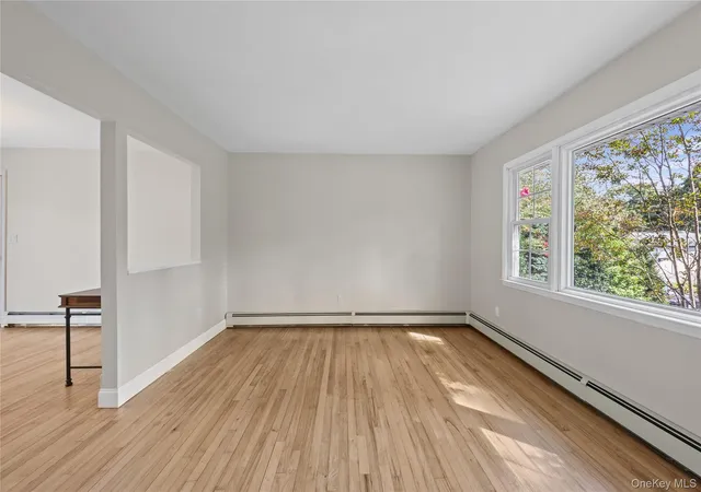 Photo 4 of Single family home for sale at 16 Hewitt Blvd, Brookhaven, NY 11934 | MLS# 1036152 | Listing updated on 2026-09-29