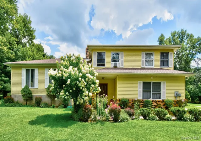 Photo 1 of Single family home for sale at 504 Ridge Rd, Hamptonburgh, NY 10916 | MLS# 1036161 | Listing updated on 2026-08-24