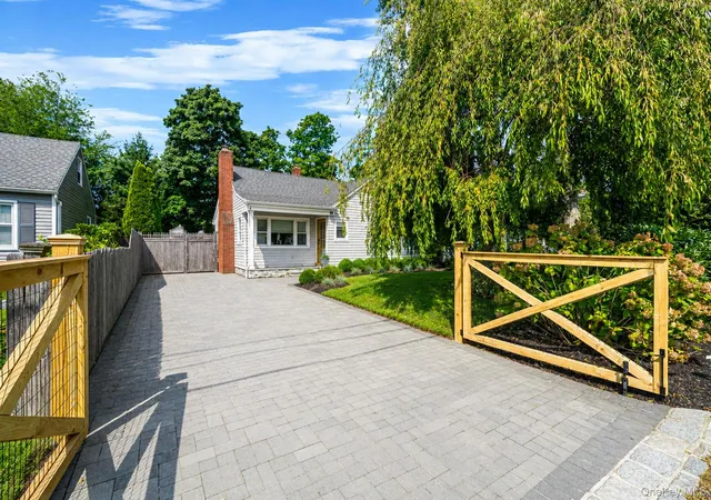 Photo 3 of Sale Pending at 170 Seville Blvd, Islip, NY 11782 | MLS# 1036162 | Listing updated on 2026-08-25
