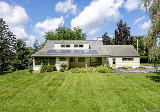 Photo 3 of Single family home for sale at 12 Ciferri Dr, Washington, NY 12545 | MLS# 1036190 | Listing updated on 2026-08-21