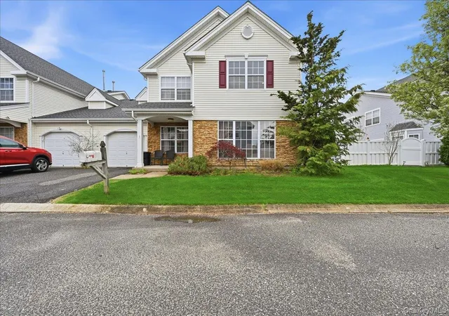 Photo 1 of Condo for sale at 10 Casey Ln, Brookhaven, NY 11953 | MLS# 1036211 | Listing updated on 2026-08-08