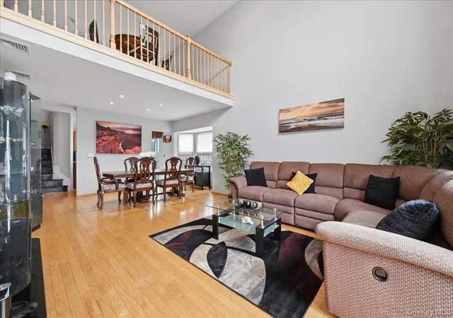 Listing Photo 3 - Condo for sale in building located at 10 Casey Ln, Brookhaven, NY 11953