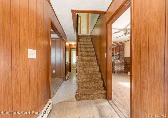 Photo 3 of Sale Pending at 463 Main St, Saugerties, NY 12477 | MLS# 1036223 | Listing updated on 2026-09-16