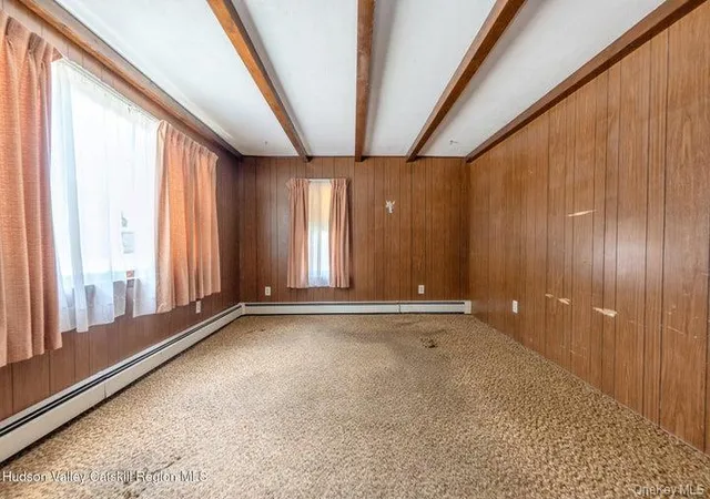 Photo 3 of Sale Pending at 463 Main St, Saugerties, NY 12477 | MLS# 1036223 | Listing updated on 2026-09-16