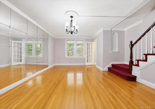 Photo 3 of Sale Pending at 937 Duncan St, New York, NY 10469 | MLS# 1036251 | Listing updated on 2026-09-04