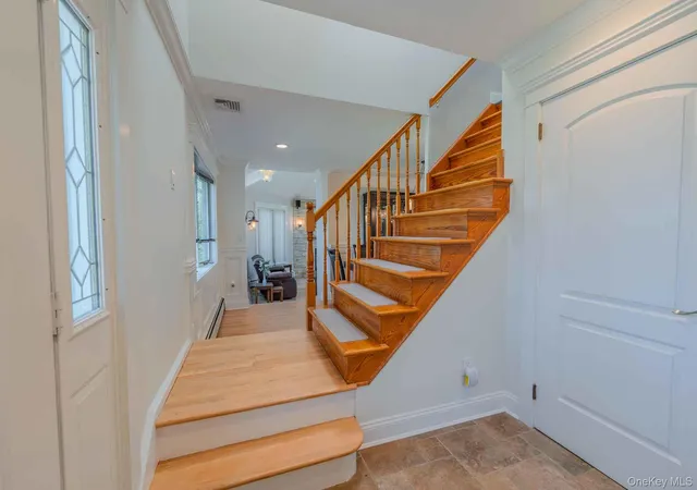2nd image of 484 Washington Ave, Babylon, NY 11757 | MLS# 1036260