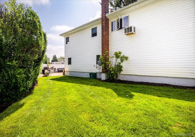 Photo 24 of Single family home for sale at 242 Seidman Pl, Hempstead, NY 11010 | MLS# 1036274 | Listing updated on 2026-08-22