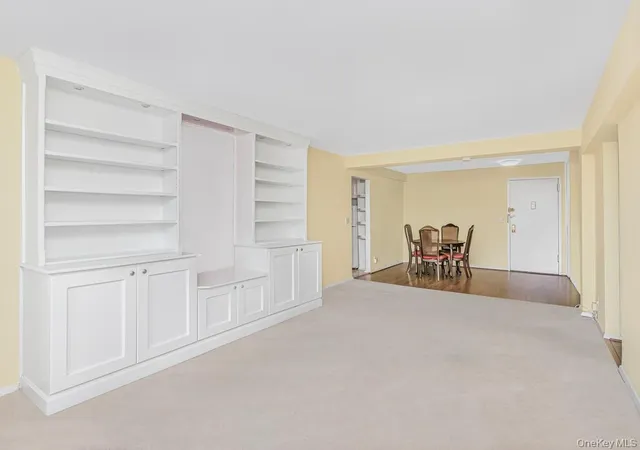 Listing Photo 4 - Condo for sale in building located at 415 Gramatan Ave, Mount Vernon, NY 10550 - Unit #4E