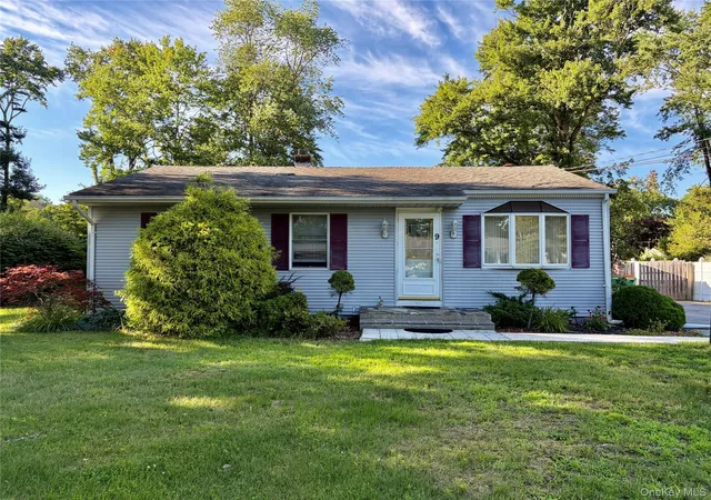1st image of 9 Ash Ln, Hyde Park, NY 12538 | MLS# 1036330