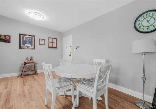 4th image of 4 Rose St #Apt 6 B2, Hempstead, NY 11572 | MLS# 1036366