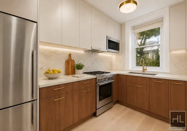Photo 2 of Sale Pending at 3424 34th Street, New York, NY 11106 | MLS# 1036383 | Listing updated on 2026-08-15