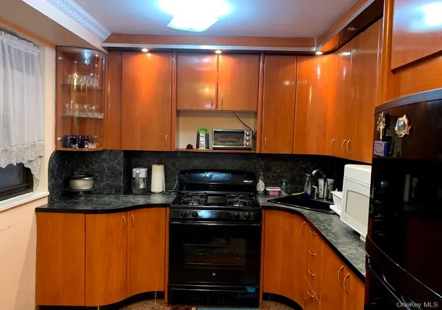 Photo 2 of House for sale at 61-35 98th Street #2C, New York, NY 11374 | MLS# 1036392 | Listing updated on 2026-08-09