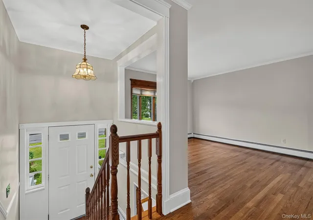 Photo 2 of Sale Pending at 8 Bridle Ln, Chester Town, NY 10918 | MLS# 1036394 | Listing updated on 2026-10-07