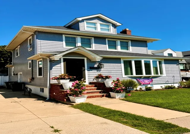 Single family home for sale at 524 Beach 133rd St, New York, NY 11694 | MLS# 1036401