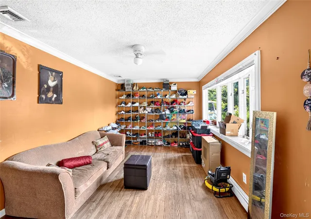 Photo 3 of Single family home for sale at 2109 Orinoco Dr, Islip, NY 11795 | MLS# 1036446 | Listing updated on 2026-09-05