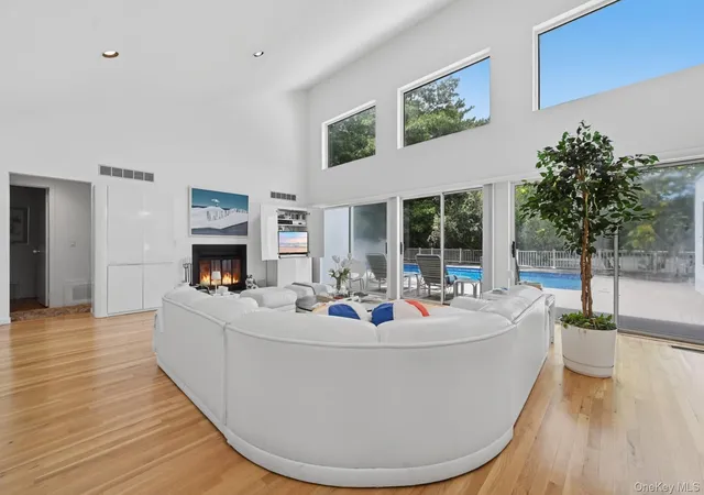 Photo 2 of Single family home for sale at 23 Deerfield Way, Southampton, NY 11959 | MLS# 1036461 | Listing updated on 2026-09-04