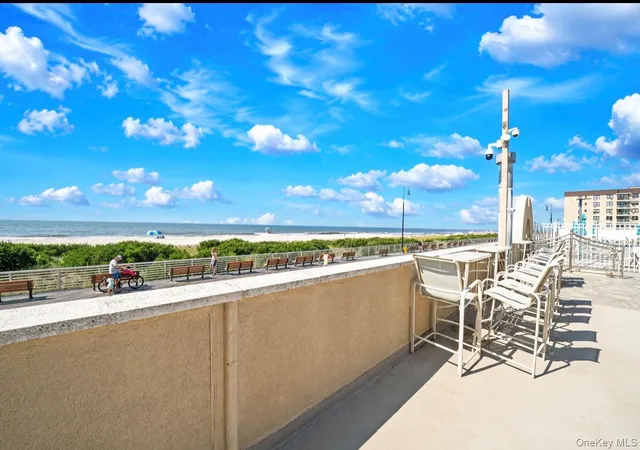 Listing Photo 2 - Condo for sale in building located at 360 Shore Rd, Long Beach, NY 11550 - Unit #3M