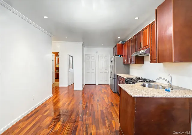 Listing Photo 4 - Condo for sale in building located at 87-12 95th Ave, New York, NY 11416