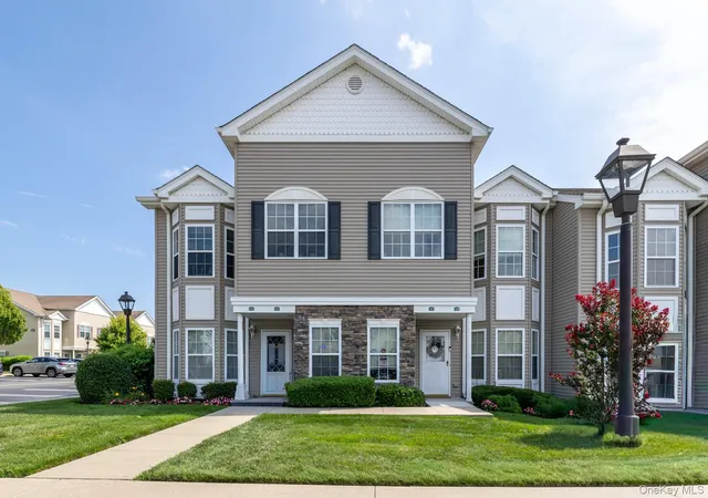 Photo 1 of Sale Pending at 421 Autumn Dr, Hempstead, NY 11554 | MLS# 1036497 | Listing updated on 2026-10-01