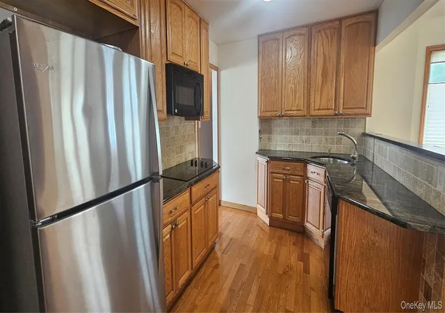 Photo 3 of Sale Pending at 671 Blackstone Ave, Hempstead, NY 11554 | MLS# 1036500 | Listing updated on 2026-08-28
