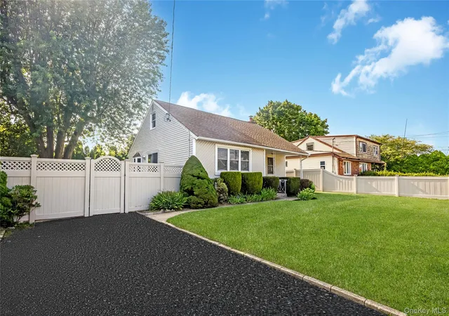 2nd image of 82 Herman Ave, Babylon, NY 11703 | MLS# 1036530
