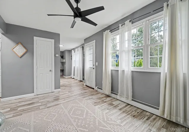 3rd image of 32 Lake Pl, Babylon, NY 11798 | MLS# 1036539