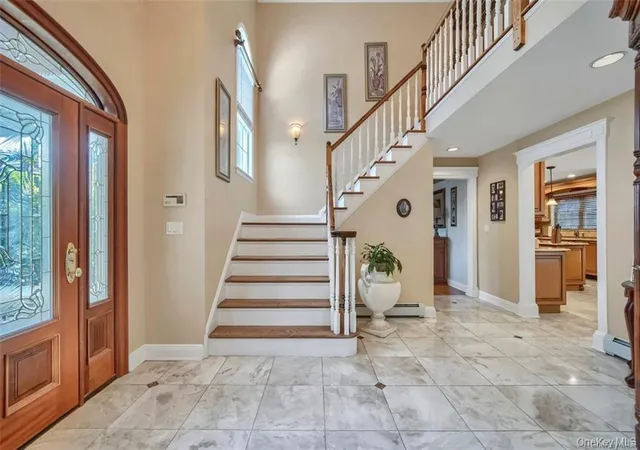 Photo 3 of Single family home for sale at 5 Dunderberg Rd, Stony Point, NY 10986 | MLS# 1036577 | Listing updated on 2026-08-19