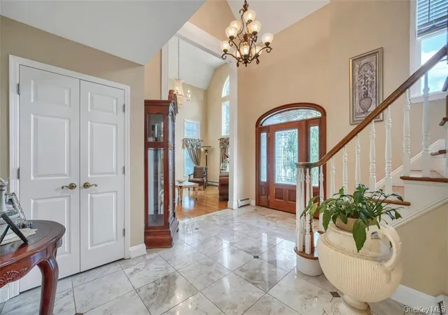 Photo 3 of Single family home for sale at 5 Dunderberg Rd, Stony Point, NY 10986 | MLS# 1036577 | Listing updated on 2026-08-19